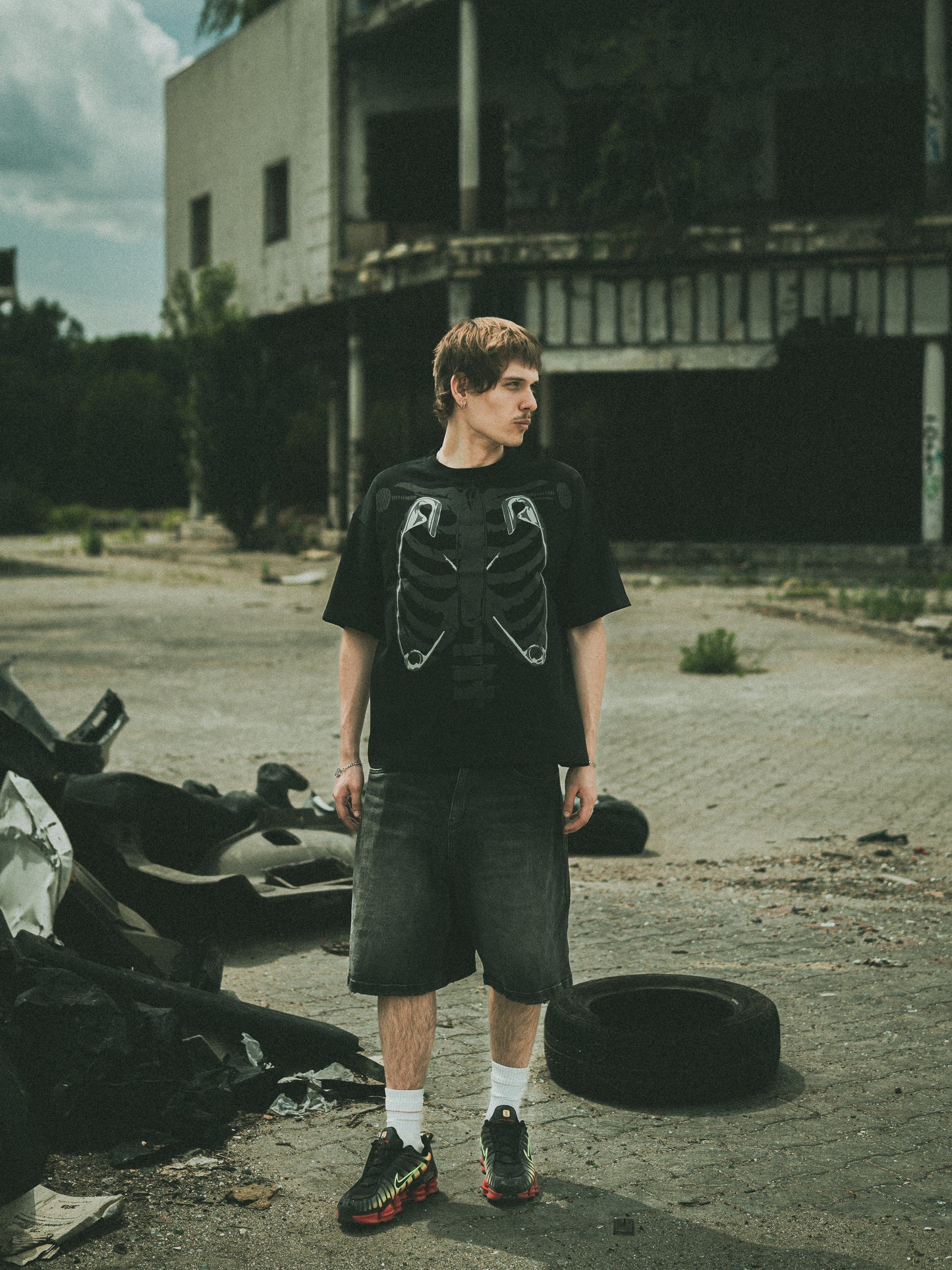 SKELETON TEE BLACK