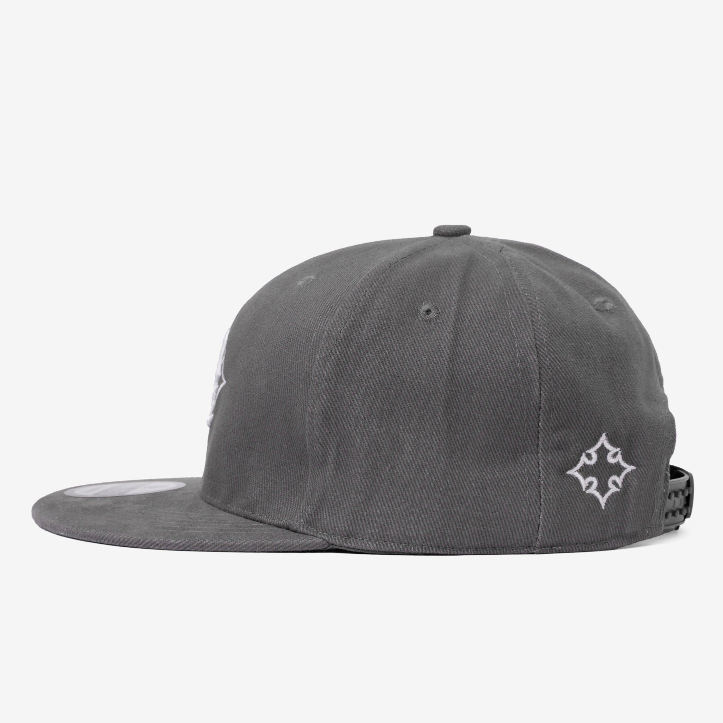 GOTH SNAPBACK