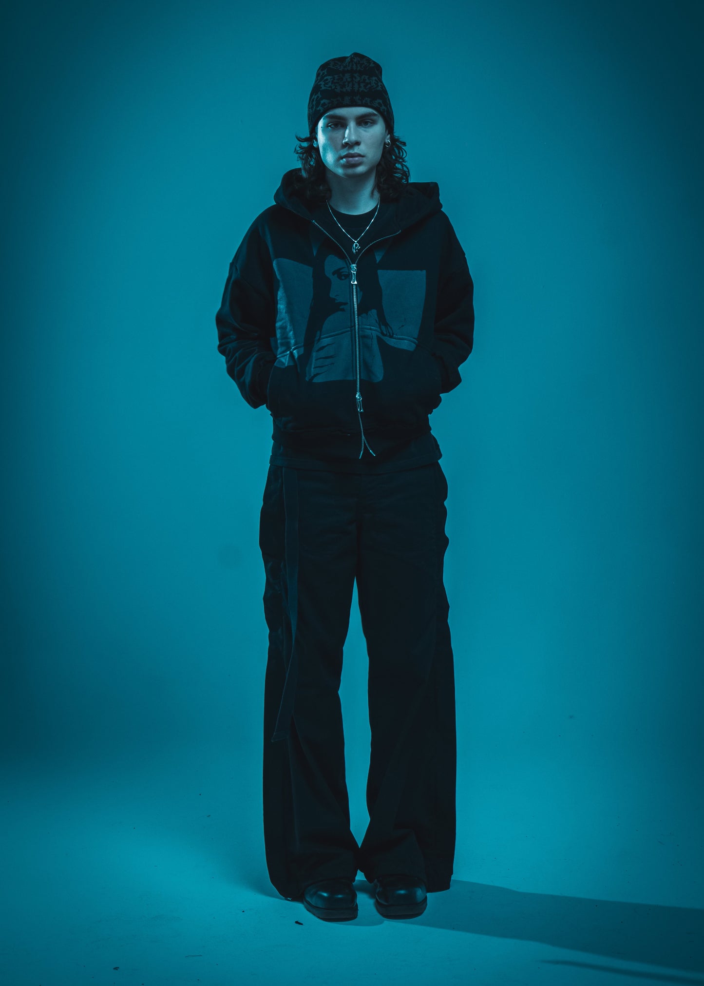 CROSS ZIP HOODIE GREY